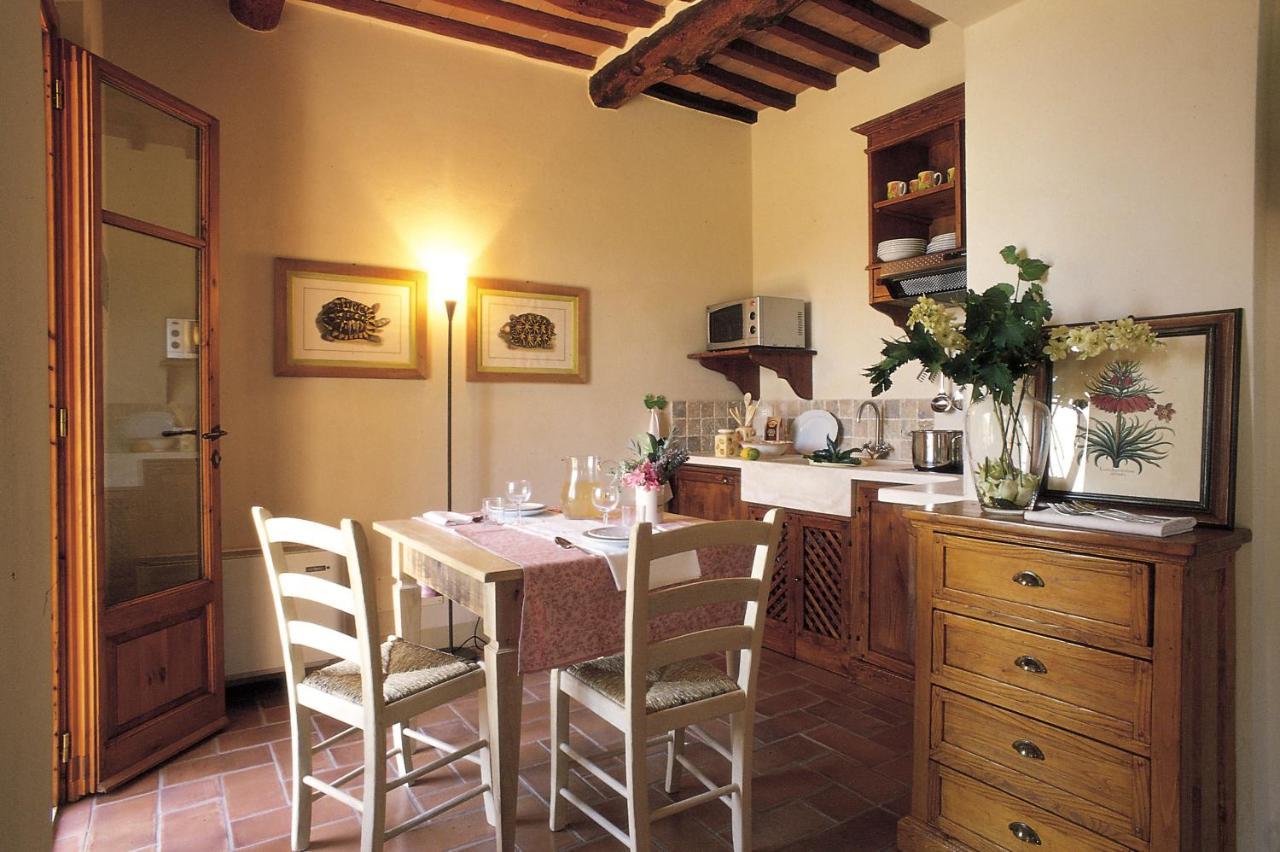 Il Defizio Bed & Breakfast Gambassi Terme Bagian luar foto